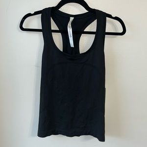 NWT LULULEMON Swifty Tech Racerback Tank 2.0 Race Length Black Size 10